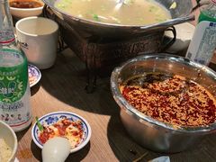 -肖四女乐山跷脚牛肉(世博源店)