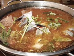 -新凯里酸汤鱼(飞山街店)
