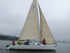 -上海滴水湖皇冠假日酒店