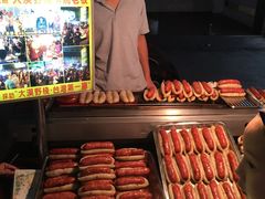 -六合夜市