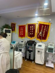 -痘院士专业祛痘皮肤管理