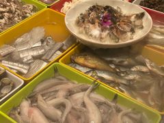 -头上红煨盐鸡·非遗院子餐厅