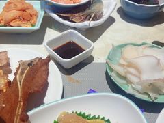 -悦鼎汇海鲜姿造