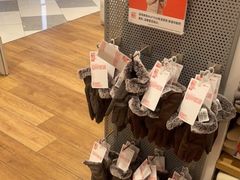 -优衣库(上海虹口龙之梦店)