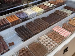 -Laderach 莱德拉(上海环贸iapm店)