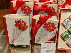 -VENCHI 闻绮(上海佛罗伦萨小镇店)