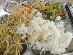 -财经大学学生公寓食堂