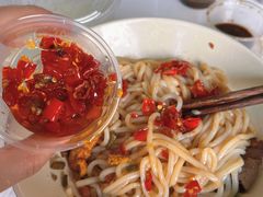 -牛八宝桂林米粉(八里庄店)