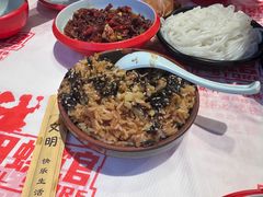 -老闵田螺馆·南昌市井菜·特色小吃(总店)