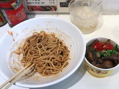 -老广记·牛杂甜品(东山口店)