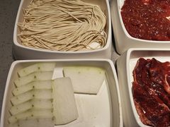 -海底捞火锅(珠影星光城夜宵主题店)