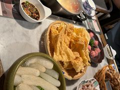 -尚尚仙·酸汤猪手·猪肚鸡火锅(华联万柳购物中心店)