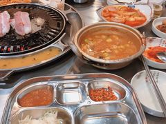 -元山烤肉店(假日广场店)