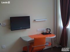 大床房-莫泰酒店(上海市北工业园区江场西路店)