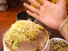 -拉面莊夢語＆中华料理八椿