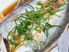 -丹水桥地锅鱼·翘嘴鲌·地方特色全鱼宴(丹江口大坝店)