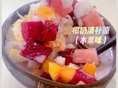 -津椰本·海南正宗椰奶清补凉(店一店)