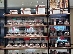 -Laderach 莱德拉(上海环贸iapm店)