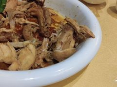 -鹏城人家海鲜酒家·23年老字号(较场尾店)