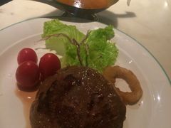 -绿茵阁(体育西分店)