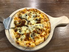 牛肉蘑菇披萨-布鲁豪斯亲子欢乐家庭餐厅