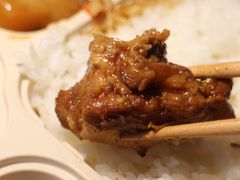 -同济大学本部学苑饮食广场