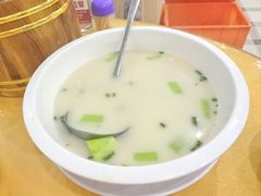 -鹏城人家海鲜酒家·23年老字号(较场尾店)