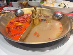 -小龙翻大江文化火锅(宽窄店)