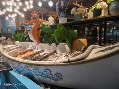 -领鲜活海鲜榴莲自助火锅(东门店)