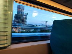 -龙阳路磁悬浮列车总站-停车场