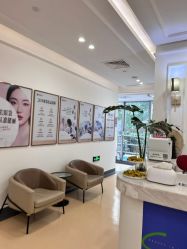 -广州健丽·去眼袋医疗美容机构