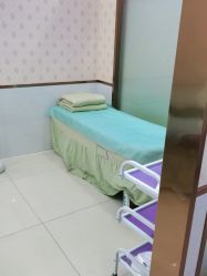 -苗医生专业祛痘·皮肤管理