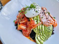 生三文鱼拌饭-Moka Bros 摩卡站(嘉华店)