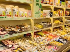 -来伊份(仙霞路五店)