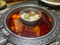 -晓宇重庆火锅(大唐不夜城店)