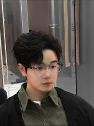 -赤道 Hair Salon