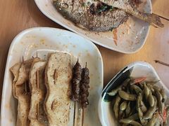 -蚝老板海鲜烧烤大排档(码头店)