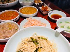 -裕兴记•蟹黄面馆(人民广场店)