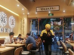 -华记煲仔华·煲仔饭(市桥易发店)