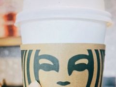 -星巴克臻选(国贸商城首店)