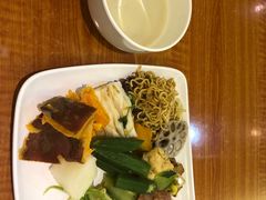 -大佛寺高级素食自助餐厅
