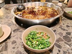 -肖肖酸萝卜鱼火锅(总店)