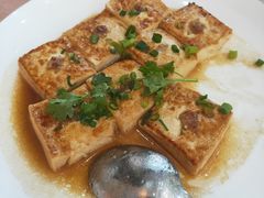 客家豆腐-轩记海鲜餐厅·四十五年老字号·经典粤菜(西区彩虹店)