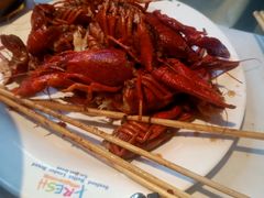 -领鲜活海鲜榴莲自助火锅(东门店)