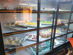 面包甜点陈列柜-火云天重庆火锅自助(中山路店)