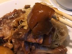 -阿水狮猪脚大王(台中公园店)