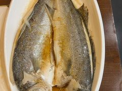 -洁神饭庄·海鲜·青岛菜·30年老字号(五四广场店)