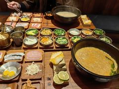 -银米·云南传统过桥米线(双廊黑金冠店)