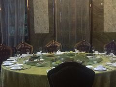 -半岛公馆(淞兴西路店)