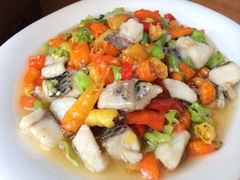 小米辣炒罗非鱼-乡村小榭饭店